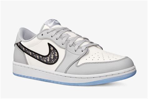 d-air dior|jordan 1 Dior low price.